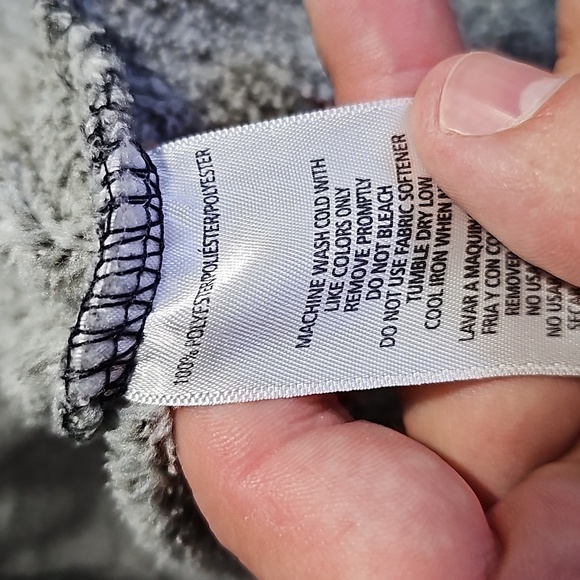 Calvin Klein Performance 1X silver and gray zip up coat - Picture 7 of 8